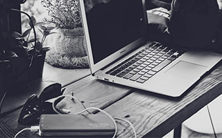 连续使用一段时间后再看人人影视下载：资源更新节奏、分类结构与整体使用体验